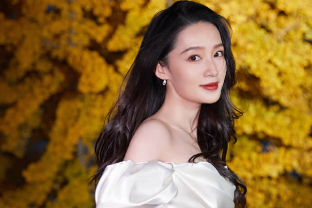 “国家一级演员”高明:结婚53年,没有绯闻,和你儿子很熟,但是叫不出名字